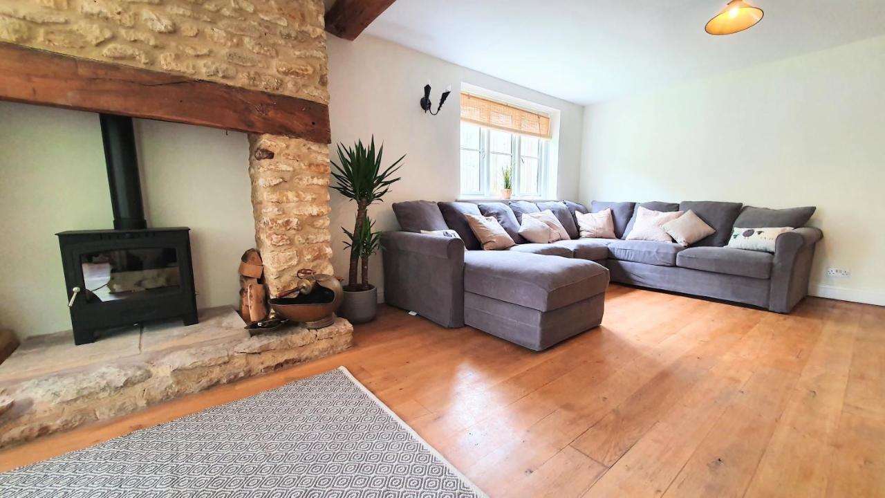 Glenfield Cottage - Secluded Luxury Deep In The Oxfordshire Countryside Wilcote Esterno foto